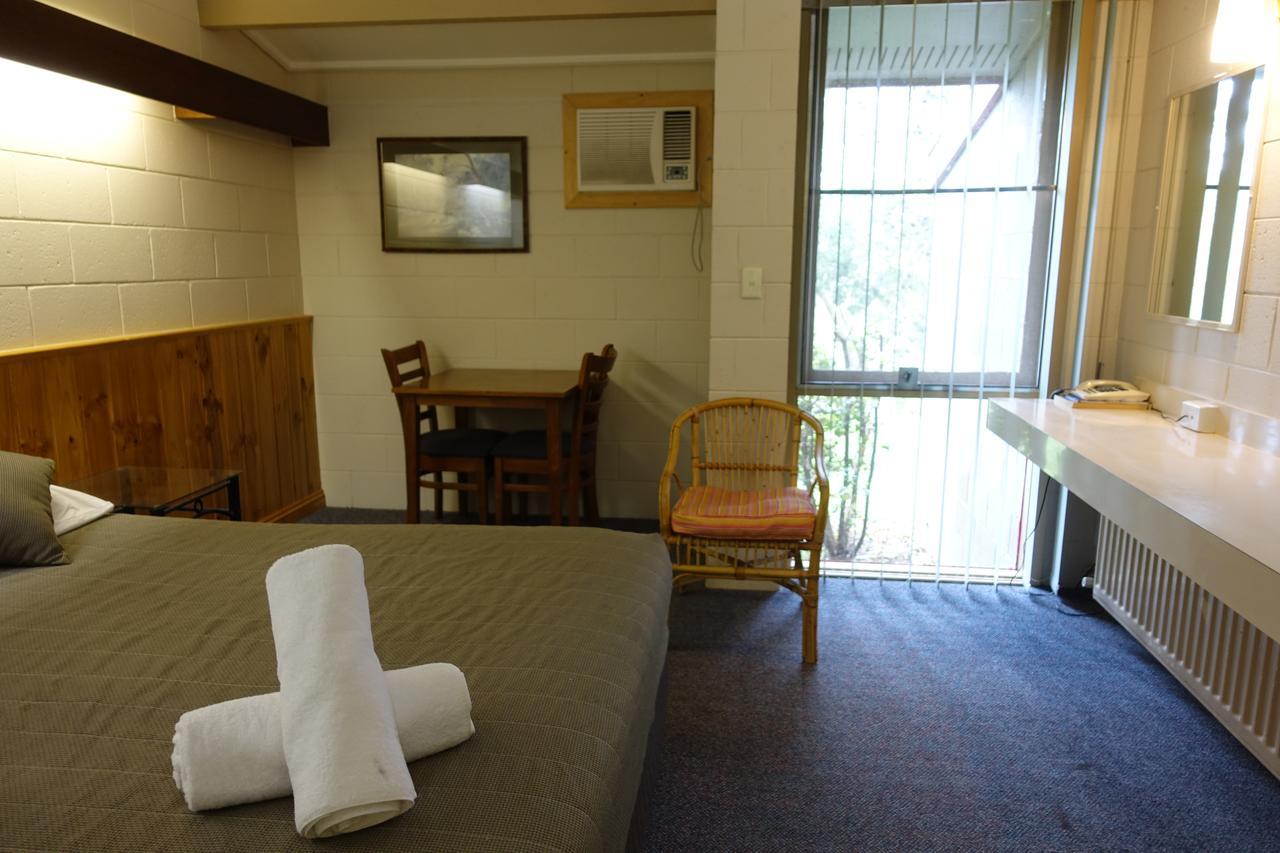 Coal Creek Motel Korumburra Bagian luar foto
